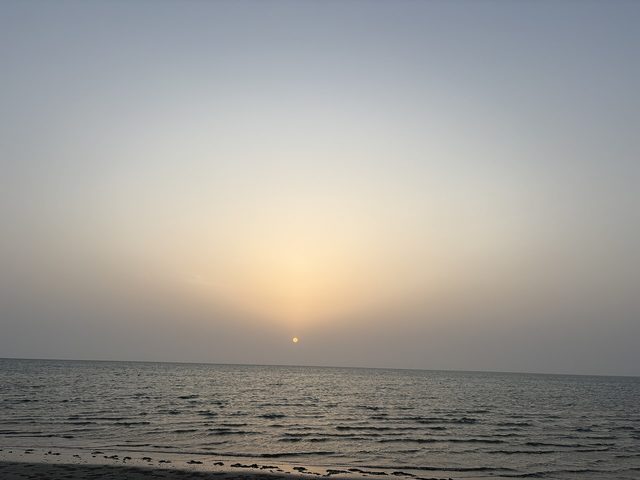 Representative photo of islands & coast in Oman, not Umm al-Fayyarin