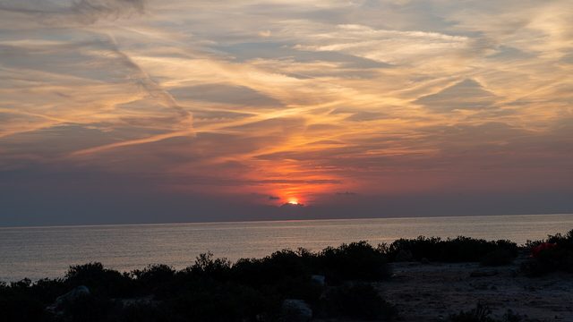 Representative photo of viewpoints in Oman, not Suad