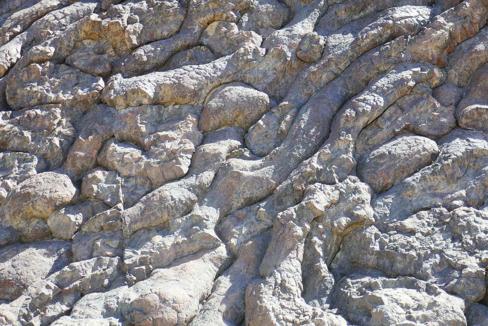 Representative photo of wadis in Oman, not Wadi Madi