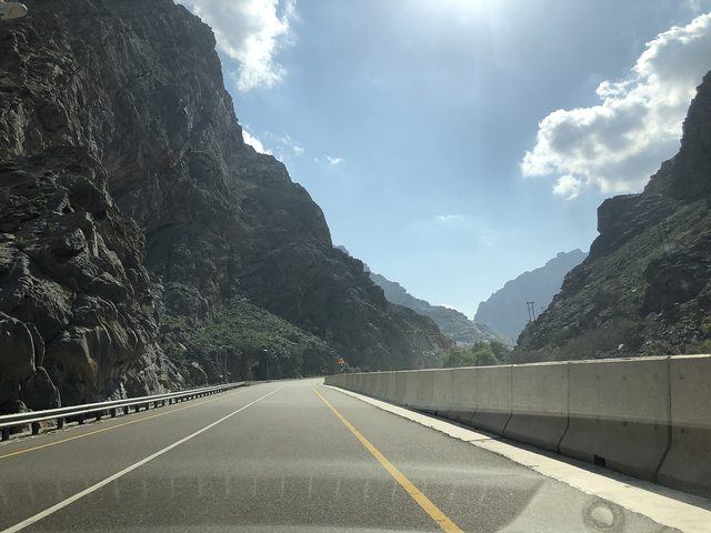 Representative photo of wadis in Oman, not Wadi Nibah