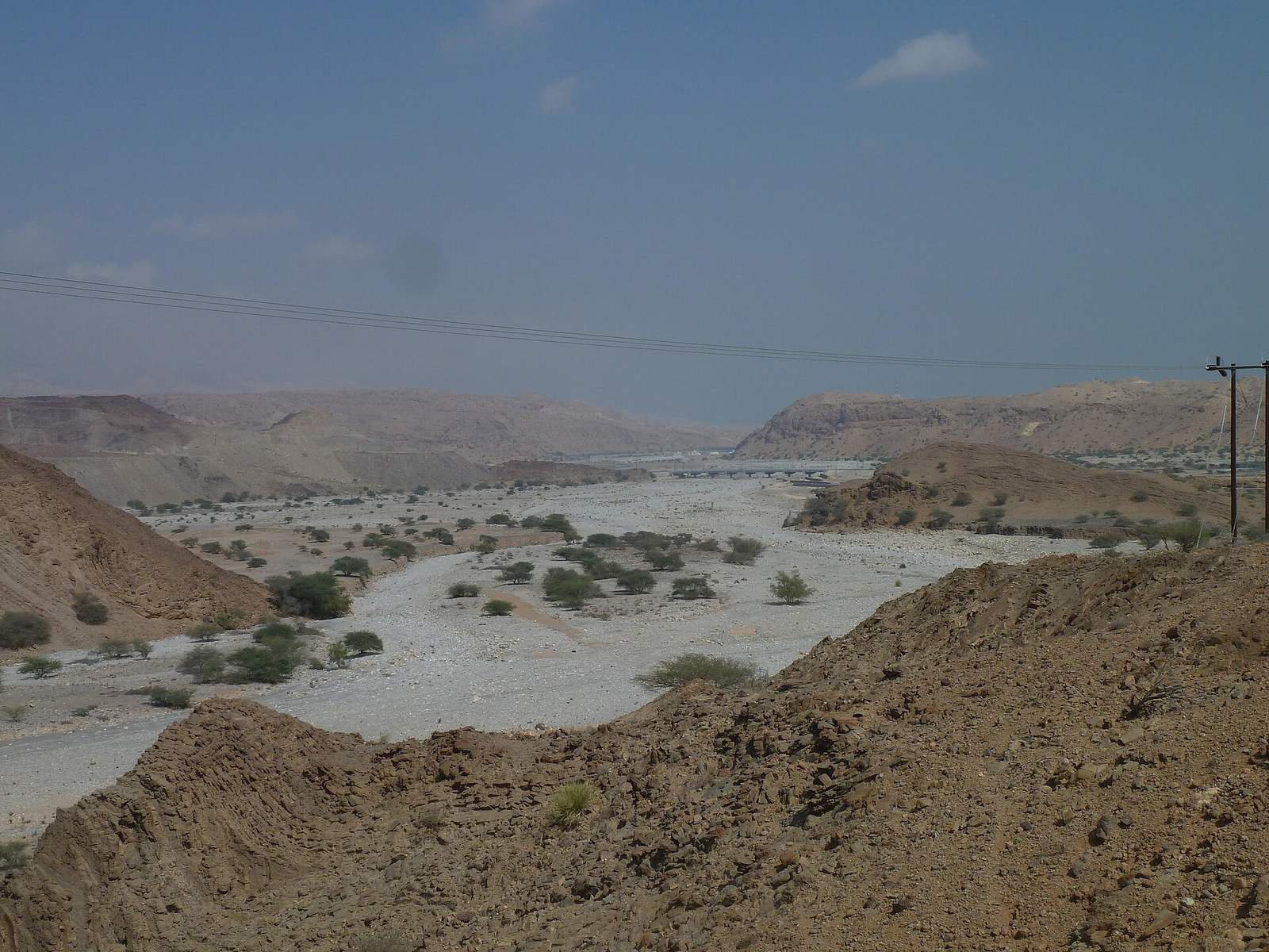 Representative photo of wadis in Oman, not Wadi Anhur