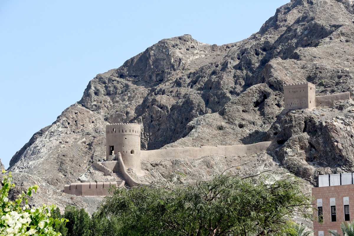 Al Jalali Fort — Al Jalali Fort near Muscat - panoramio.jpg