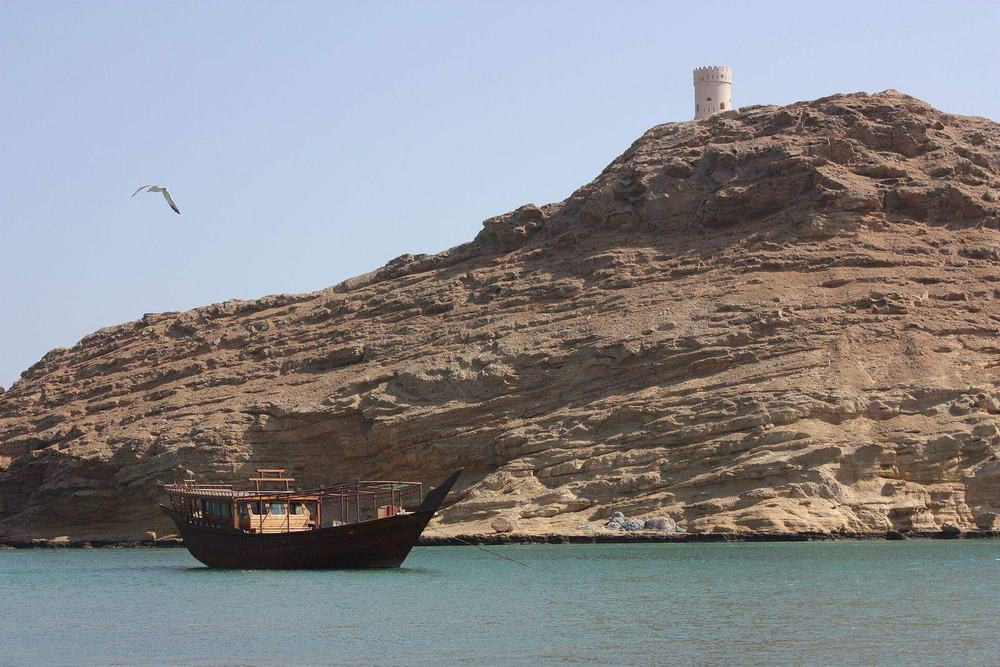 Dhow factory — Sur, dhow (6897185463).jpg