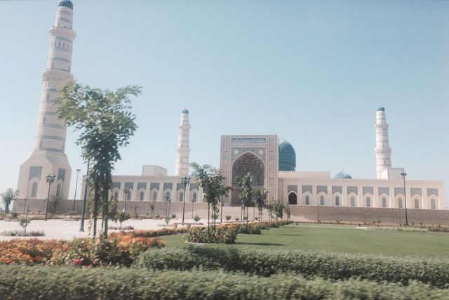 Sultan Qaboos Grand Mosque