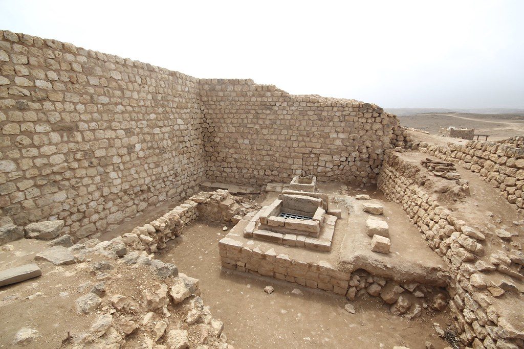 Sumhuram — Sumhuram Archaeological Site in Dhofar