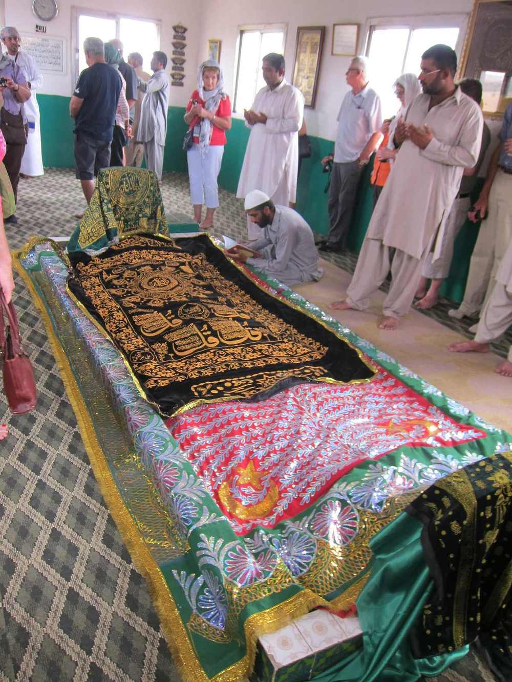 Tomb of Job — Job's tomb - interior.JPG