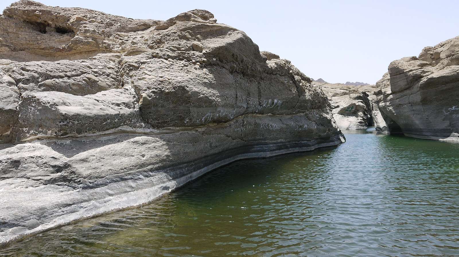 Wadi al Qahfi — Natural pools Wadi al Qahfi - Tributary of Wadi Hatta (5768807750).jpg